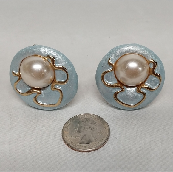 Elegant Blue and Gold Pearl Earrings - Picture 1 of 5